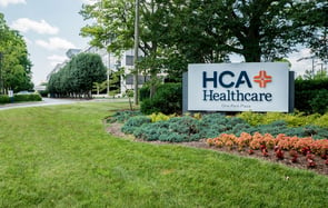 HCA_Healthcare_Sign_B1_Final_edit_i