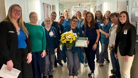 summer-carpenter-daisy-award-nurse-healthtrust-team