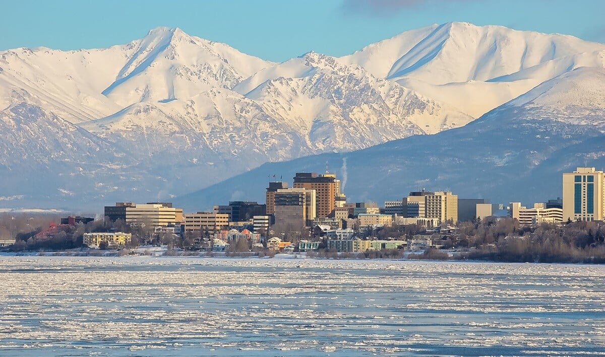top-travel-nurse-destinations-anchorage-alaska