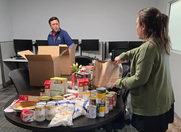 united-way-broward-operation-turkey-dinner-healthtrust